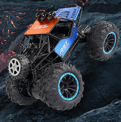 4WD RC Stunt Car Alloy Climbing Truck Off-Road Vehicle