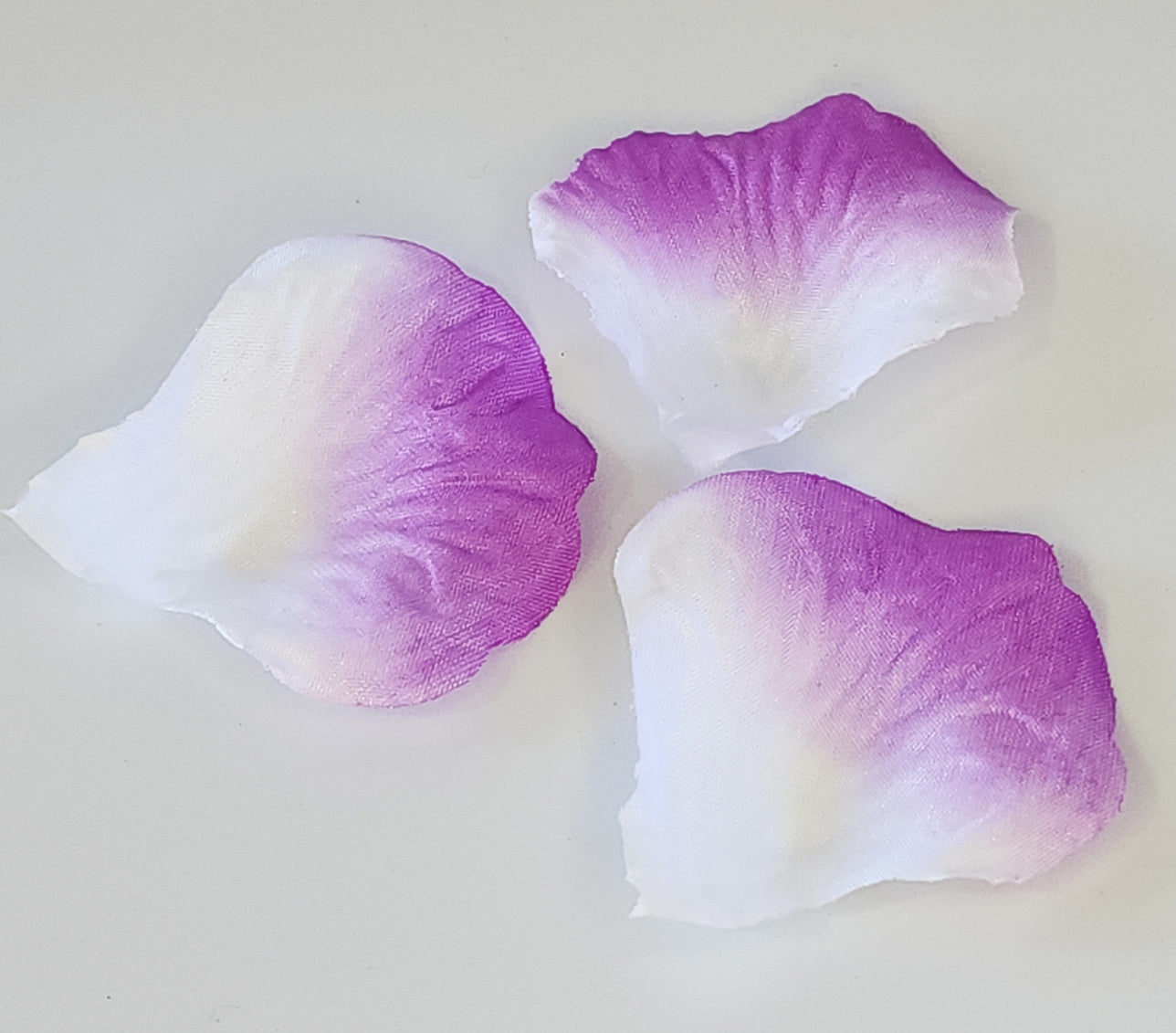 100 Pack Wedding Bridal Flower Rose Petals Ivory Purple