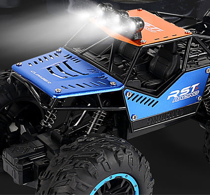 4WD RC Stunt Car Alloy Climbing Truck Off-Road Vehicle