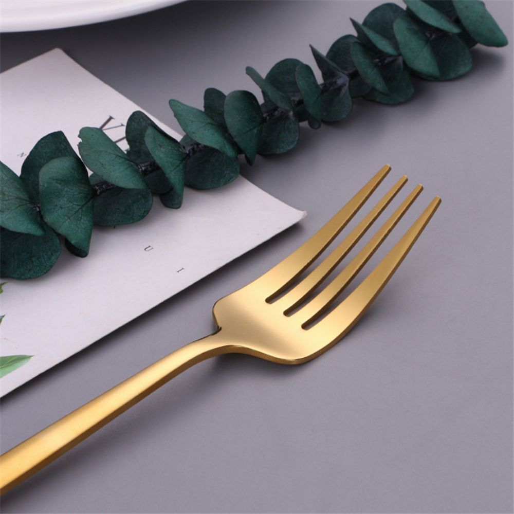 30 Piece Stainless Steel Cutlery Set Elegant Gold Flatware for Kitchen Dining