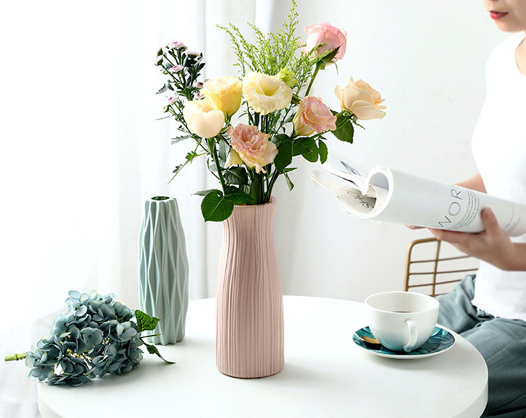 Elegant Ceramic Look Plastic Flower Vase Pink