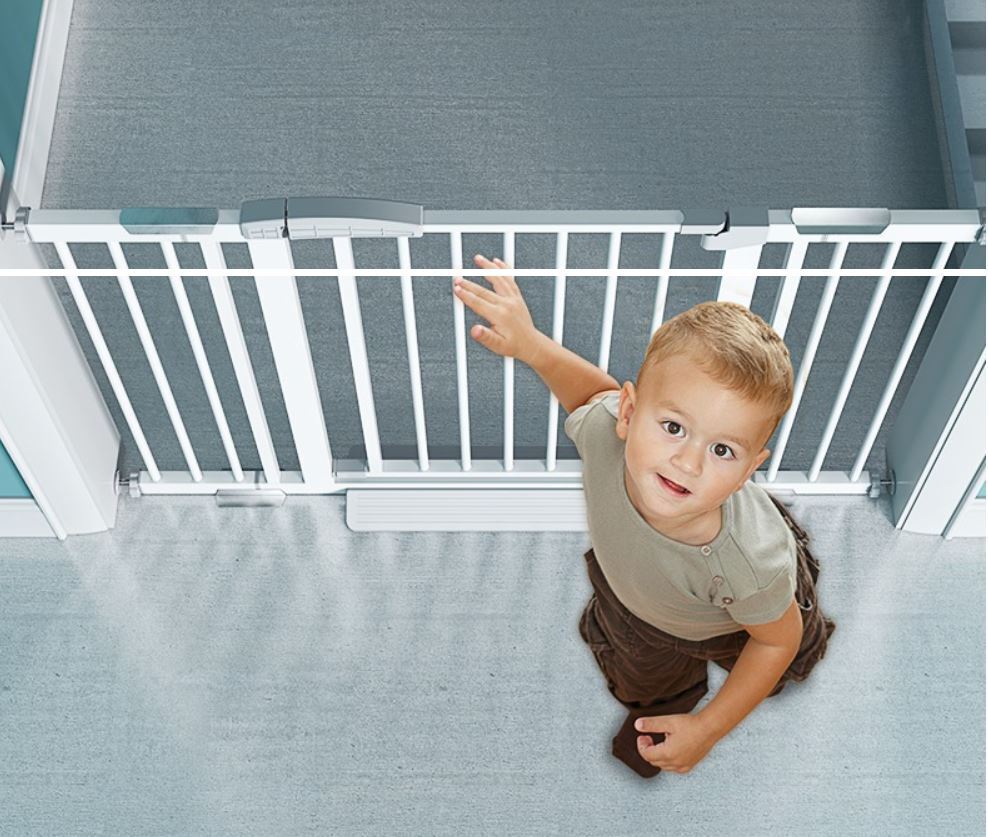 Baby Safety Door Barrier Gate for Pets and Children