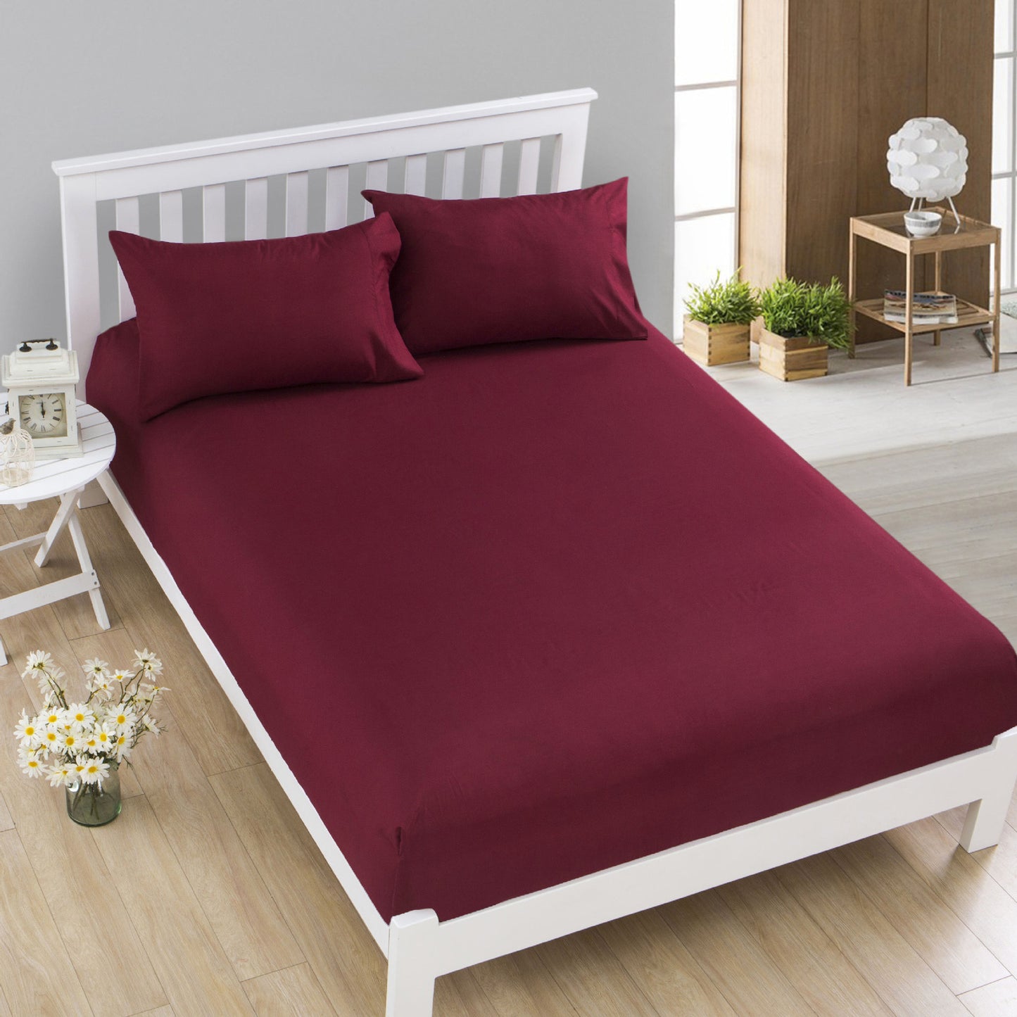 Queen Size Fitted Sheet Soft and Comfortable Bedding Maroon