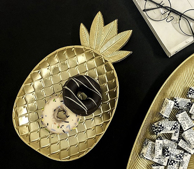 Elegant Golden Pineapple Decorative Fruit Tray for Snacks and Food