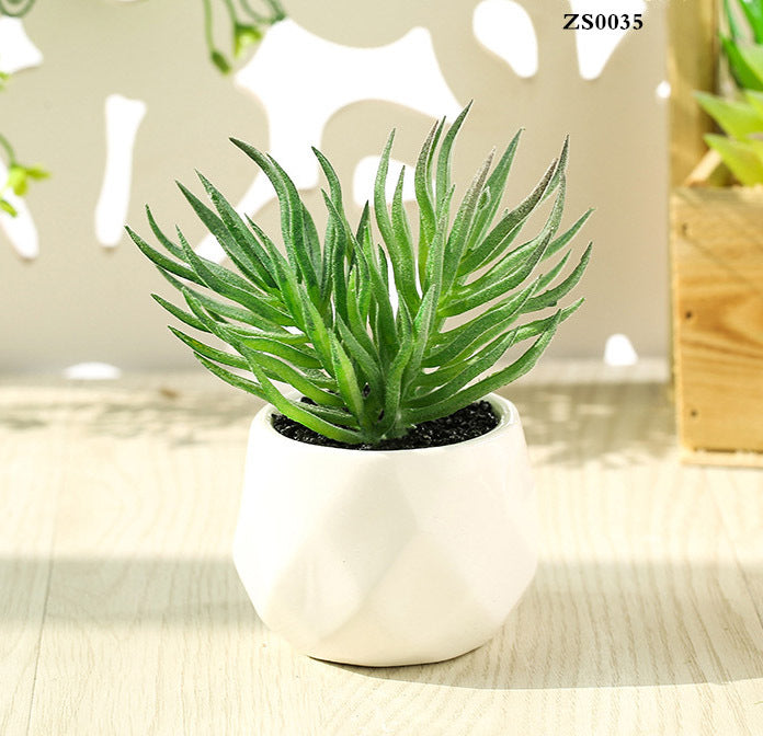 Small Lifelike Artificial Succulent Plant for Home Decor