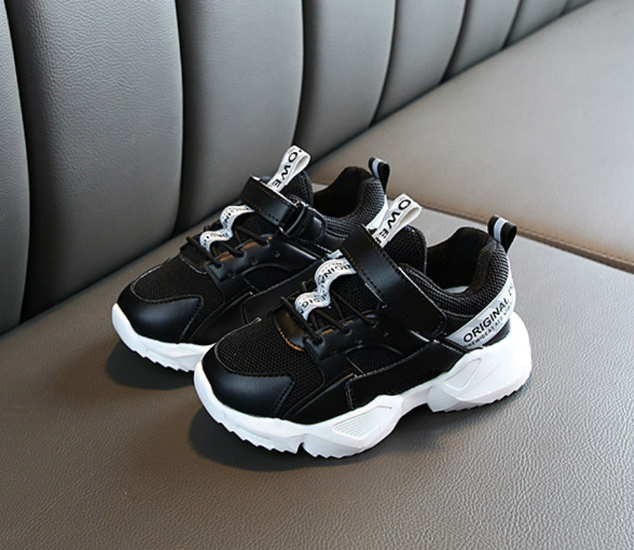 Boys Lightweight Breathable Running Shoes Black