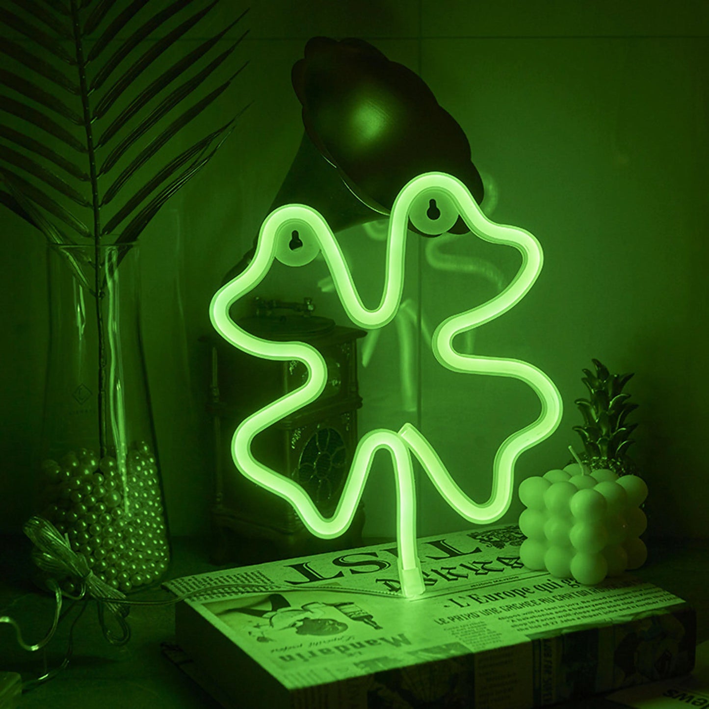 Four-Leaf Clover LED Neon Light Sign Lucky Decor Lamp