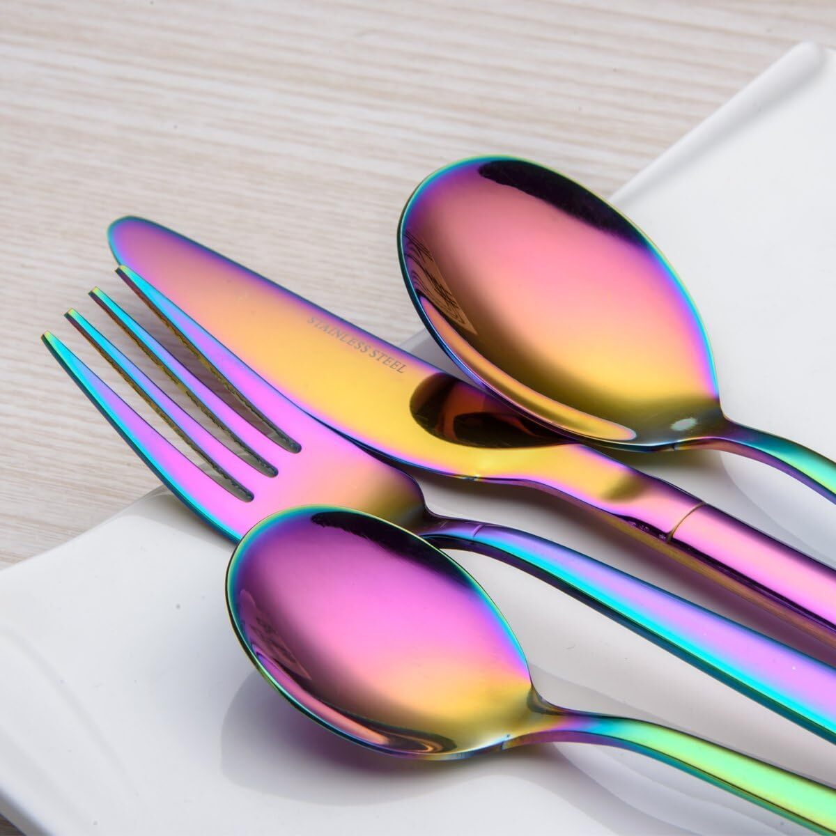 24 Piece Stainless Steel Cutlery Set Colorful Kitchen Tableware