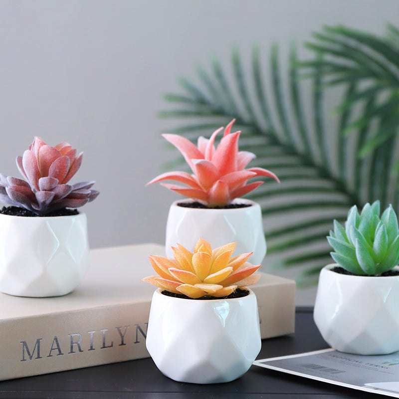 Small Lifelike Artificial Succulent Plant for Home Decor