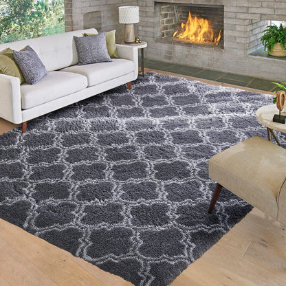 200 x 140 Soft Shag Rug for Bedroom Living Room Black Lattice