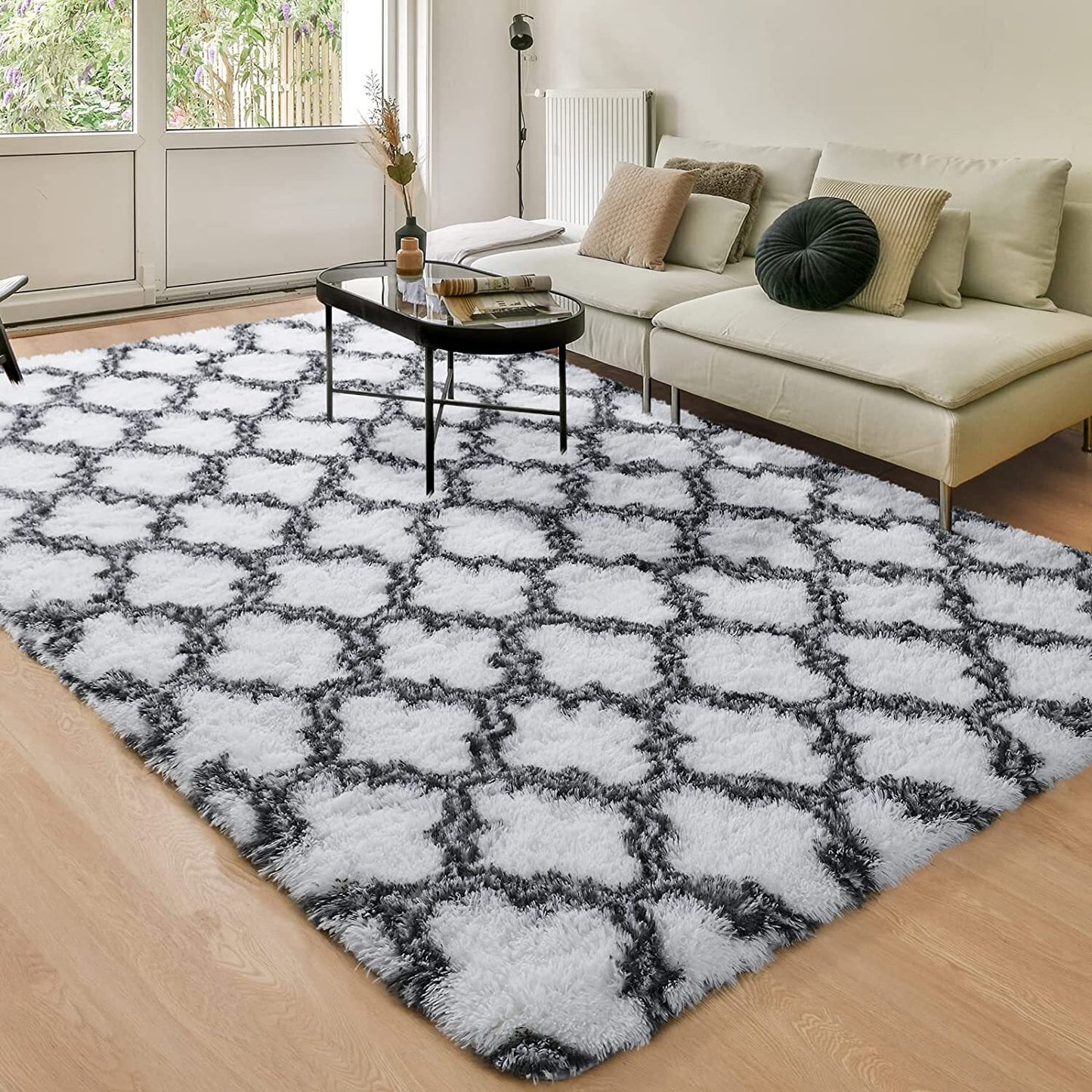 300 x 200 XL Soft Comfortable Shag Rug White Lattice