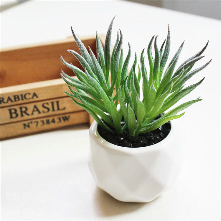 Small Lifelike Artificial Succulent Plant for Home Decor