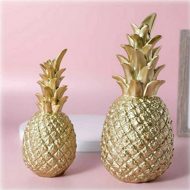 Elegant Gold Pineapple Sculpture Desktop Ornament Decor